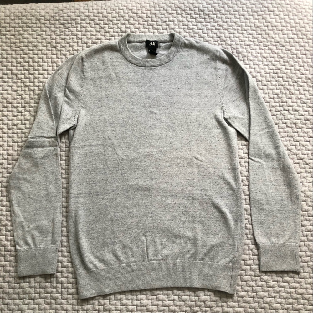 H&M crew neck gray sweater / slim fit